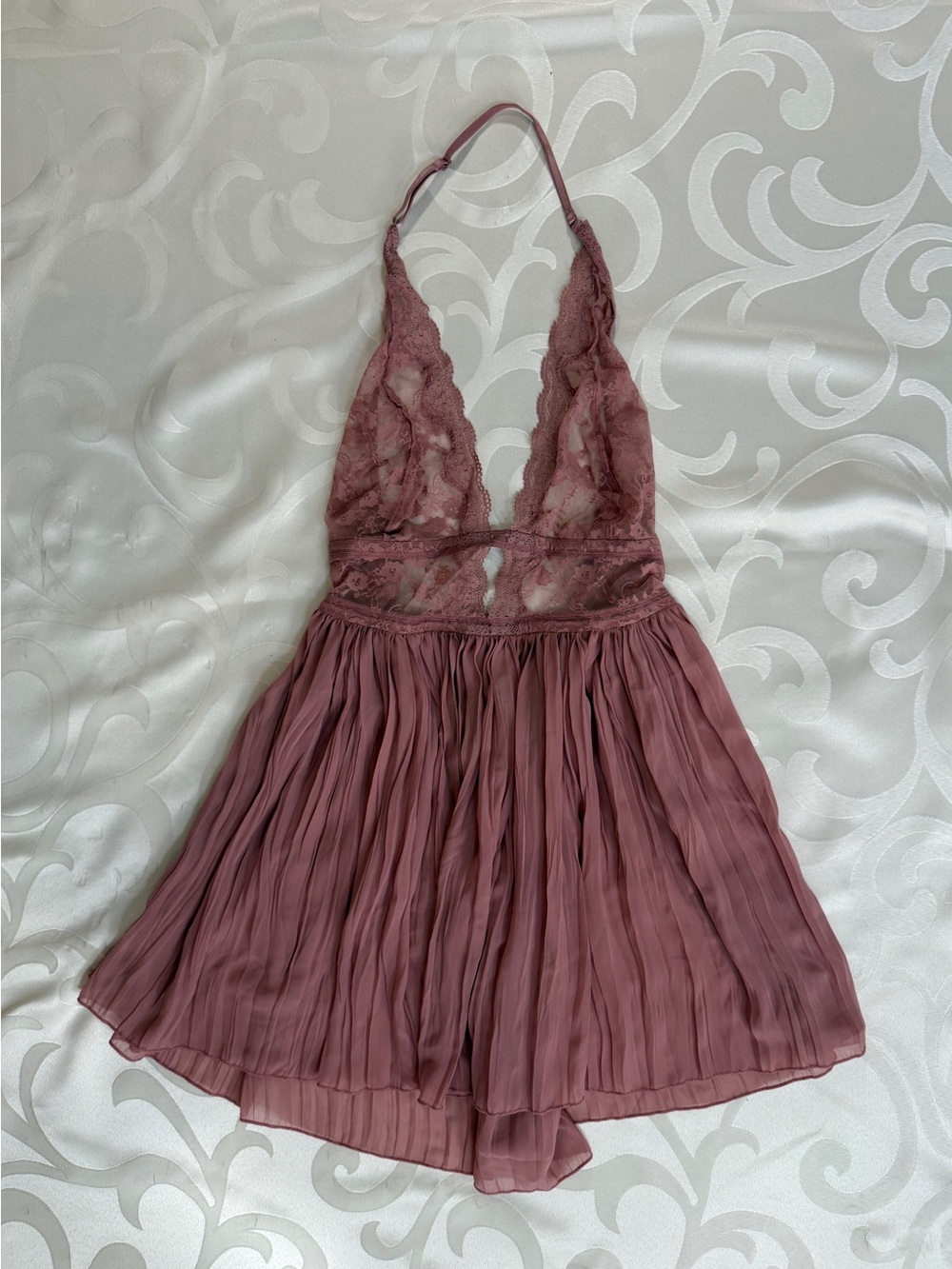 Victoria's Secret Lace Halter Chemise in Dusty Rose